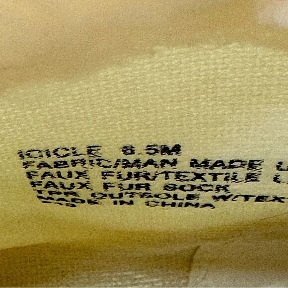 Madden Girl Icicle Boots- Size 6.5 - Picture 13 of 13